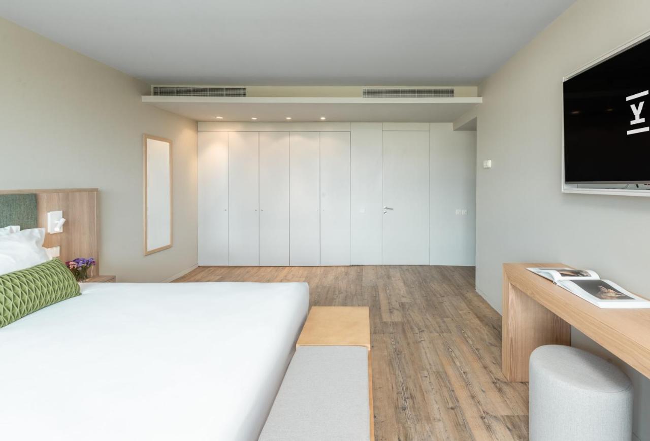 The Editory By The Sea Troia Comporta Hotel Exterior photo A room at the hotel