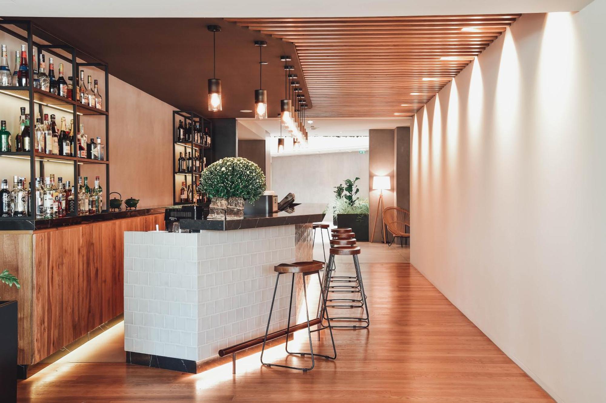 The Editory By The Sea Troia Comporta Hotel Exterior photo The bar at the hotel